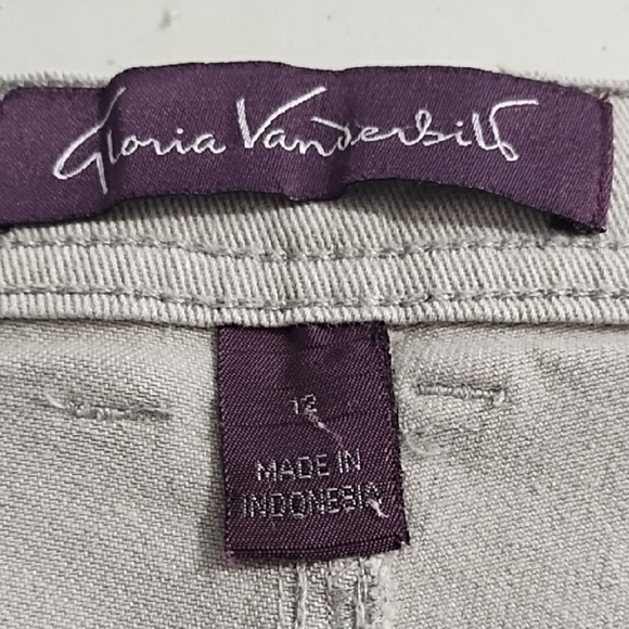 Light Gray Capri 5 Pocket Stretch Denim Jeans Side Leg Vent - Picture 5 of 12